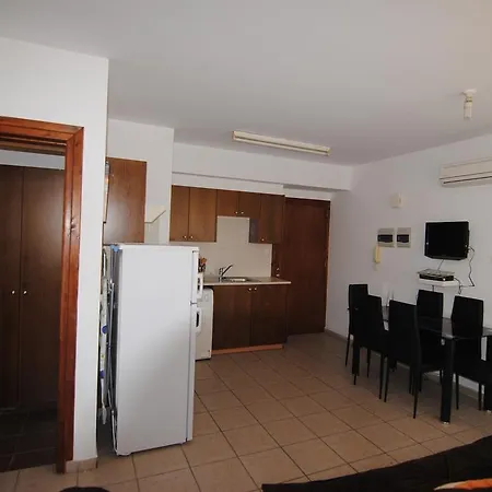 Apartment Ria Studio Larnaca